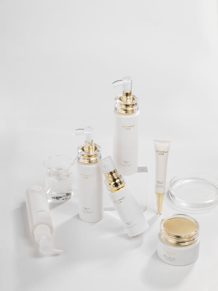 Minimalist display of skincare products, emphasizing elegance and simplicity. Ideal for beauty industry promotions.
